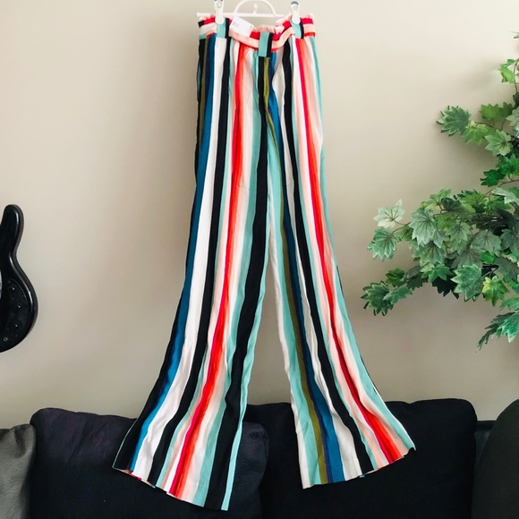 Express - High Waist Striped Wide Leg Pant - Picture 4 of 6